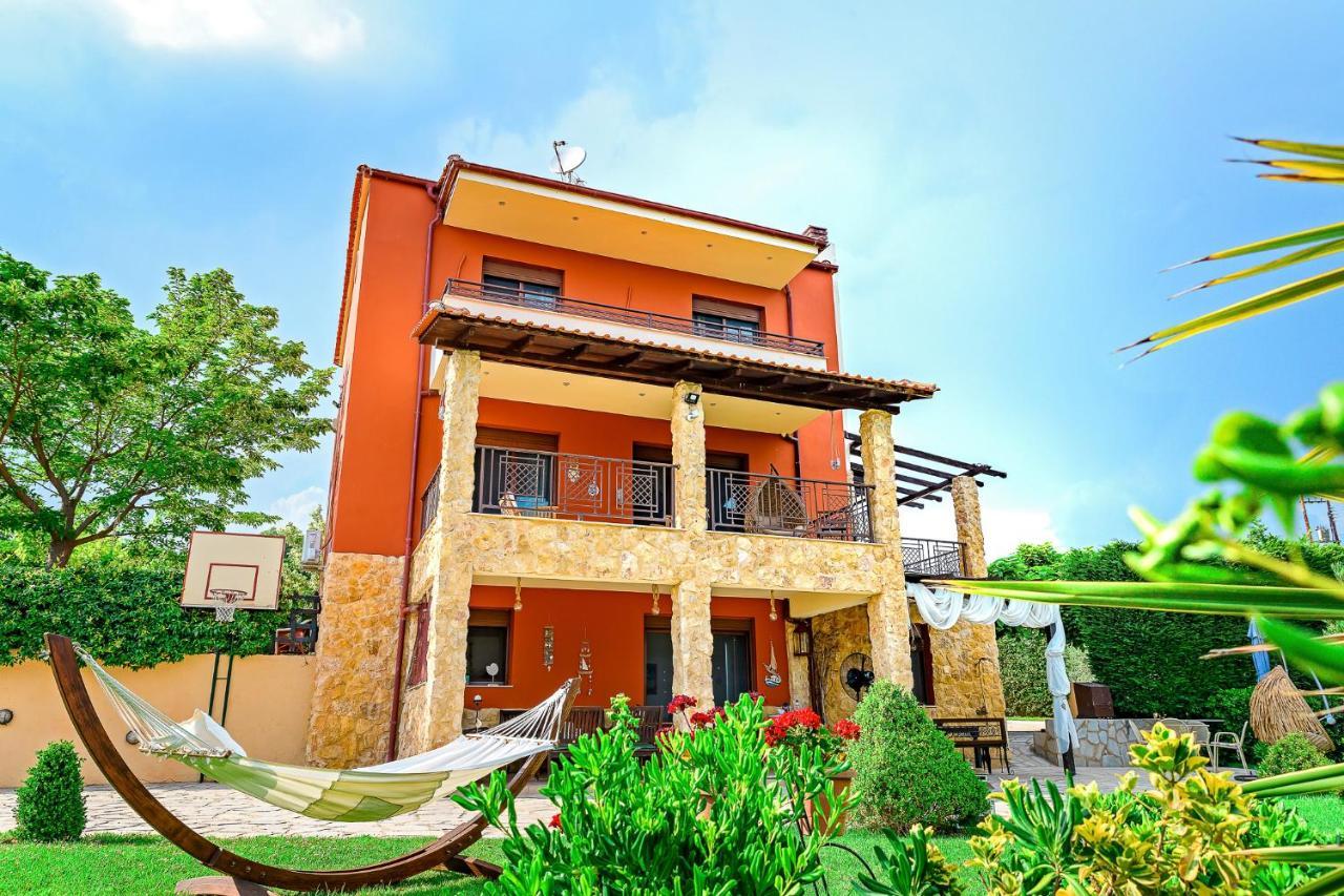 Villa Mariellie Néa Péramos Exteriér fotografie