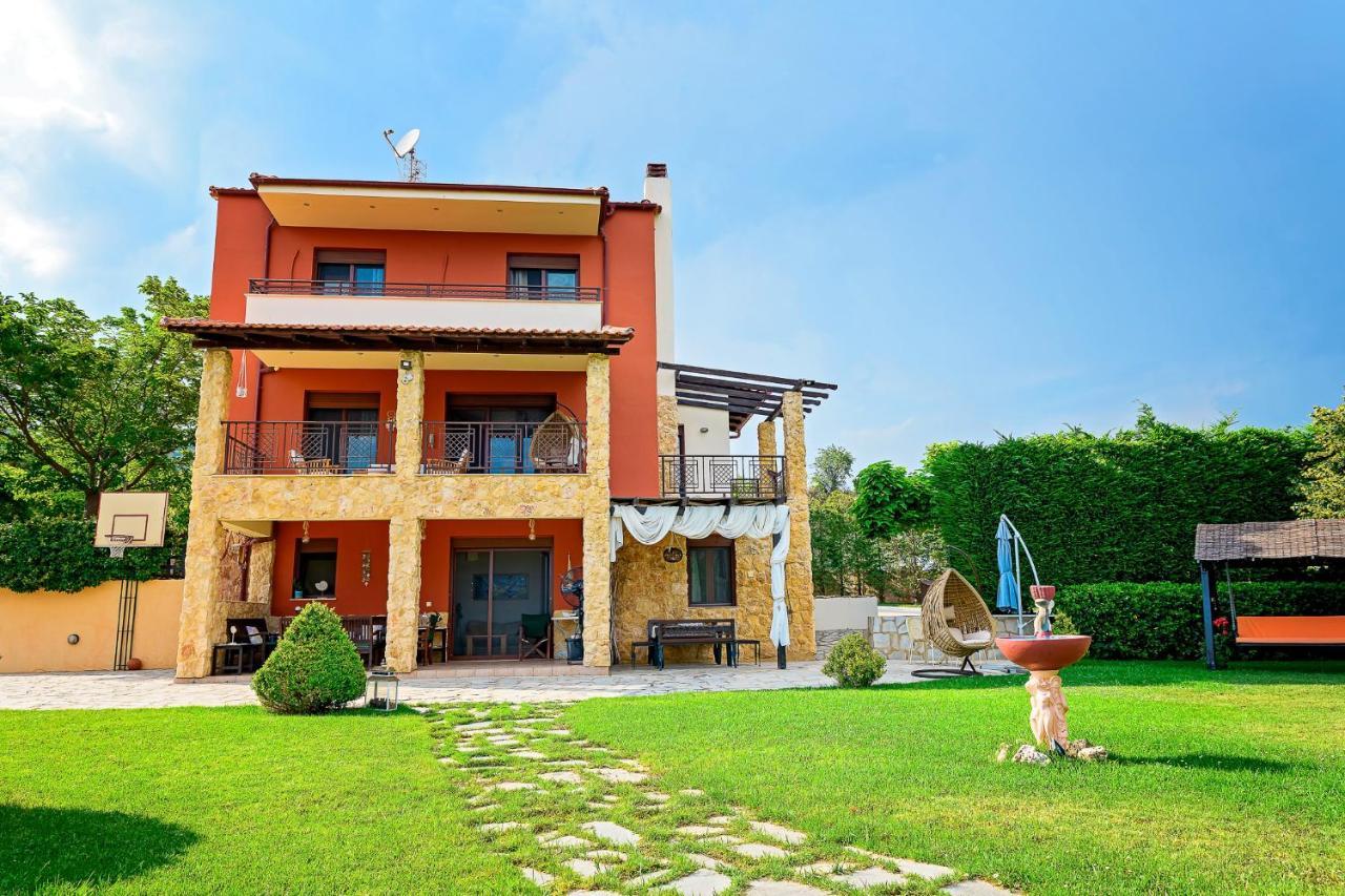 Villa Mariellie Néa Péramos Exteriér fotografie