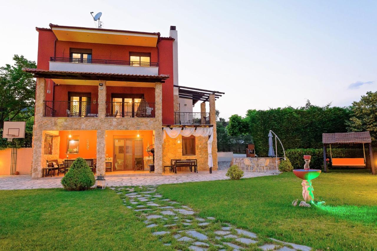 Villa Mariellie Néa Péramos Exteriér fotografie